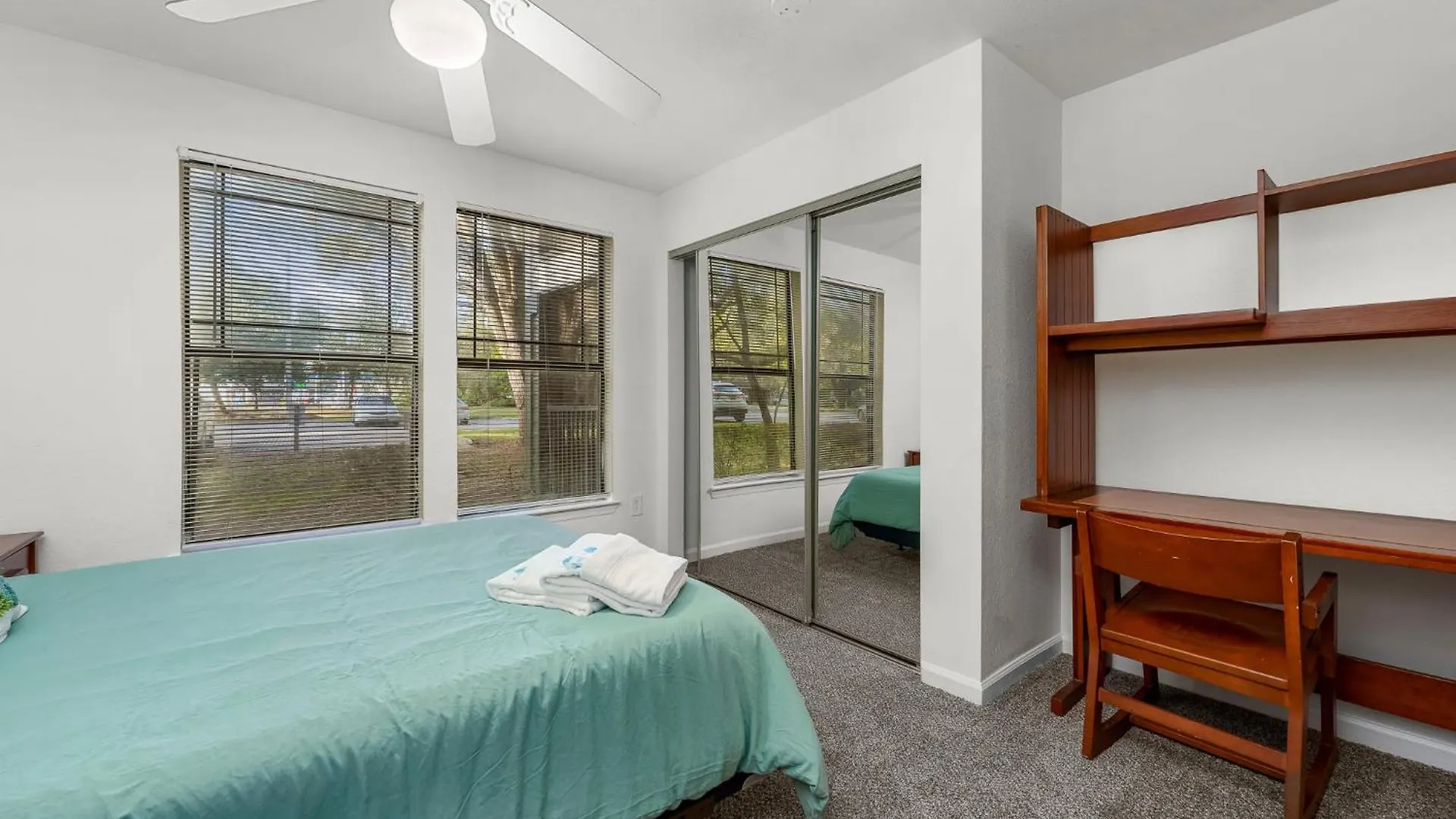 2 Mi To Usf Pet Friendly & Budget Friendly Tampa 0*,